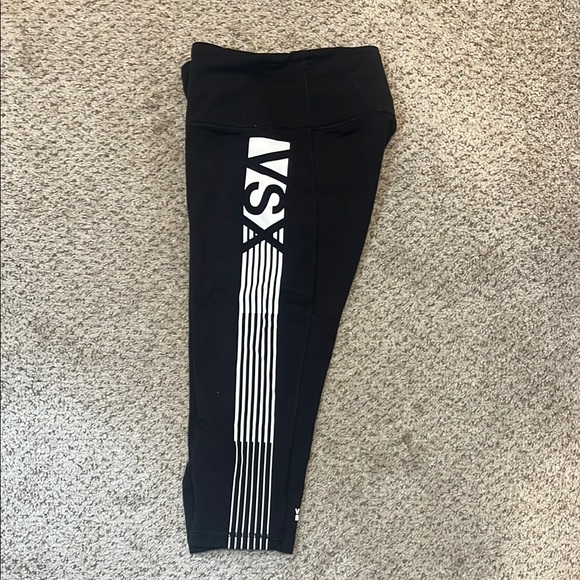 VSX Black Crop Leggings - Picture 4 of 5